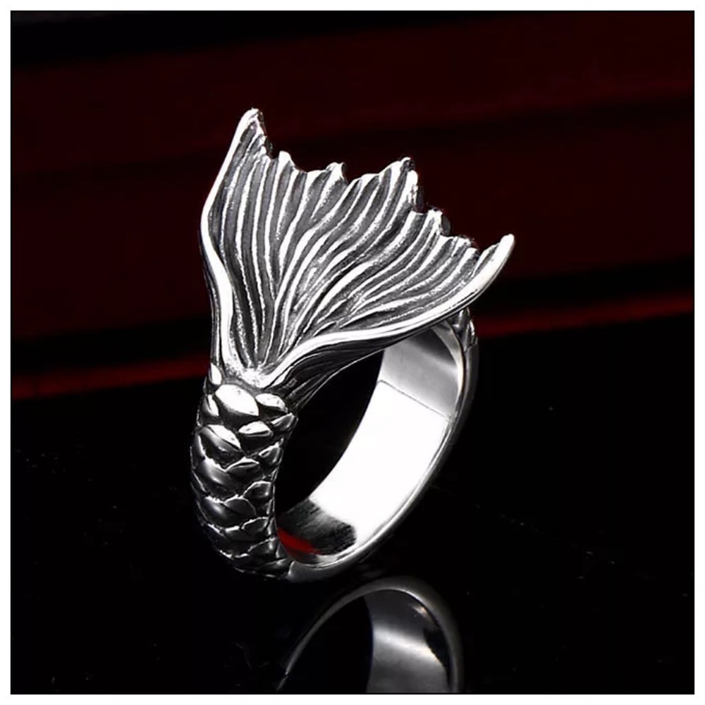 NEW Beautifully Detailed Silver Mermaid Tail Ring - Picture 3 of 6